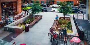 تنسيق ساحة عامة